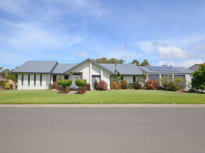4 MAC STOCKS ROAD, Dundowran Beach