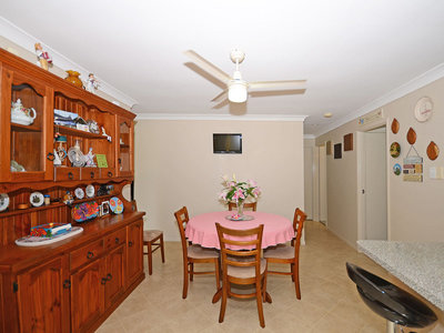 24 CADDY AVENUE, Urraween