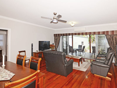 7 TAVISTOCK STREET, Torquay