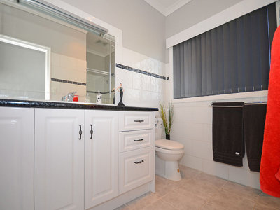 7 TAVISTOCK STREET, Torquay