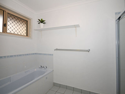 105 SNAPPER STREET, Kawungan