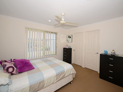 21 MOONSTONE DRIVE, Urangan