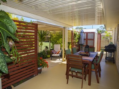 35 MOONSTONE DRIVE, Urangan