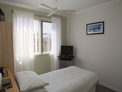 35 MOONSTONE DRIVE, Urangan