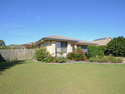 23 LAKES BLVD, Burrum Heads