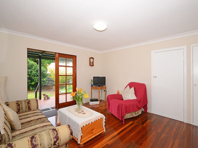 33 PARADISE STREET, Point Vernon