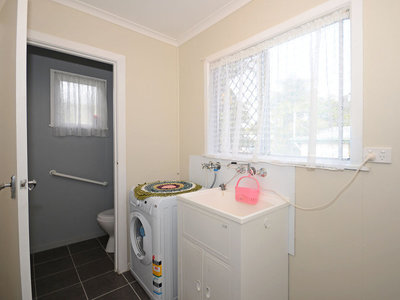 33 PARADISE STREET, Point Vernon