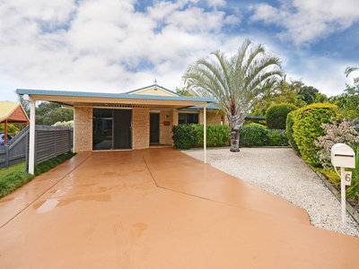 6 CARMEL COURT, Point Vernon