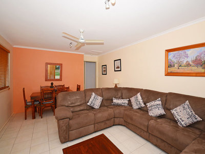 6 CARMEL COURT, Point Vernon