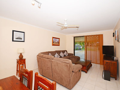 6 CARMEL COURT, Point Vernon