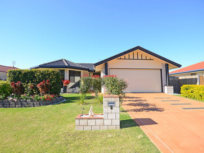 4 CRYSTAL COURT, Urangan