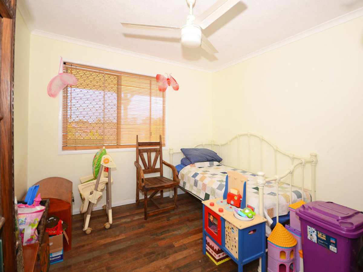70 HAMMOND STREET, Urangan