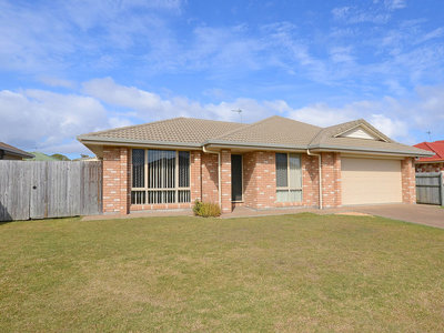 10 LAKERIDGE DRIVE, Dundowran