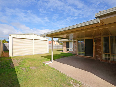10 LAKERIDGE DRIVE, Dundowran