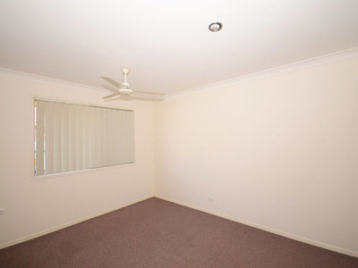 10 LAKERIDGE DRIVE, Dundowran