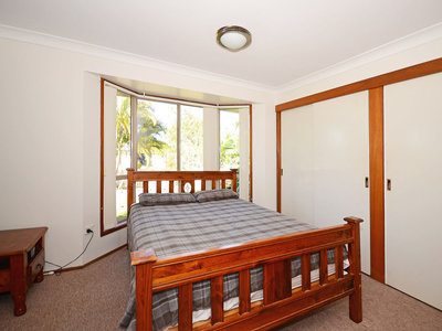 8 SOUTHERDEN STREET, Torquay