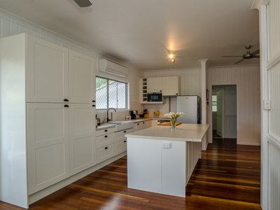 34 FRASER STREET, Torquay