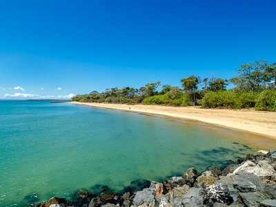 106 CUNNINGHAM STREET, Urangan