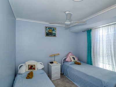 106 CUNNINGHAM STREET, Urangan