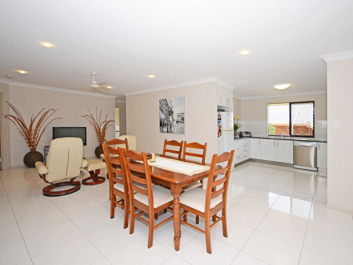 42 CRAWFORD DRIVE, Dundowran