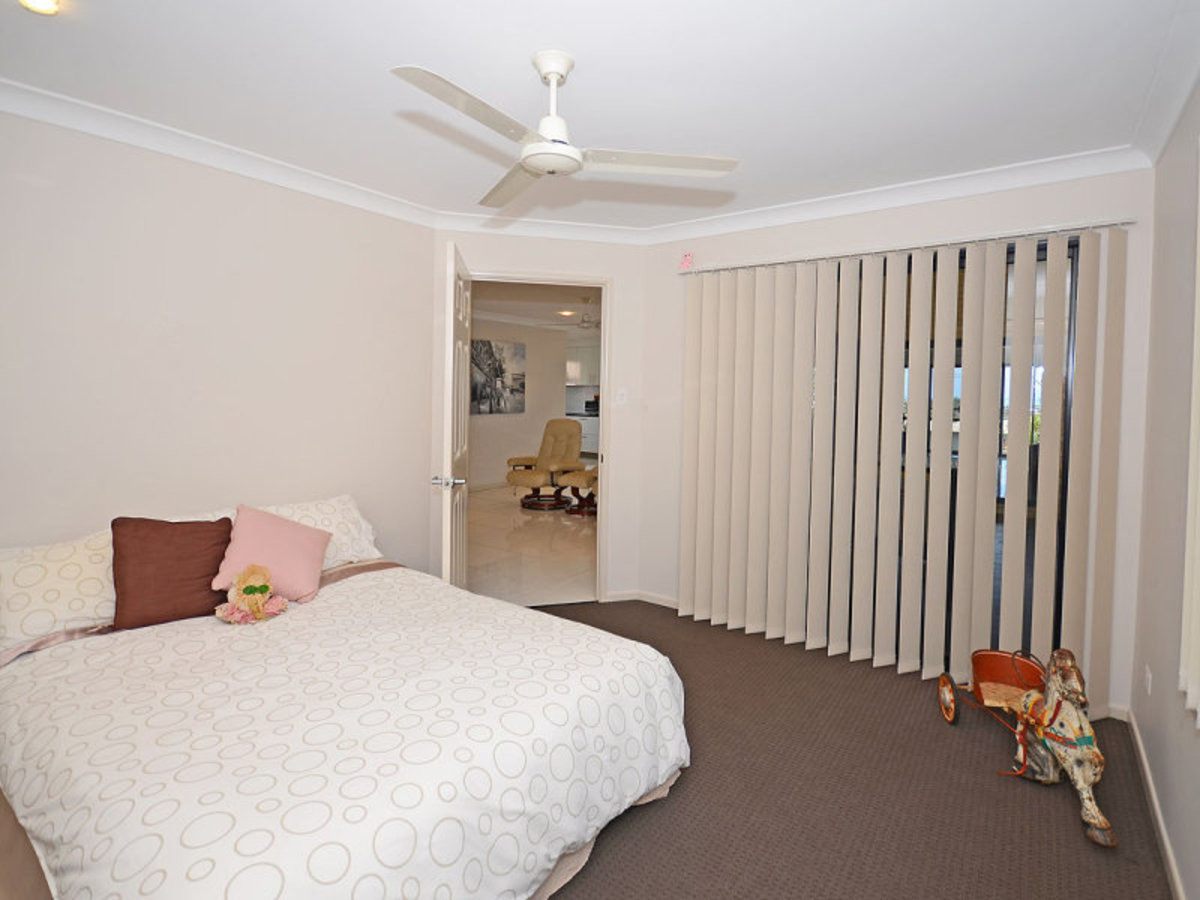 42 CRAWFORD DRIVE, Dundowran
