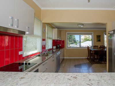 23 HELSHAM STREET, Point Vernon