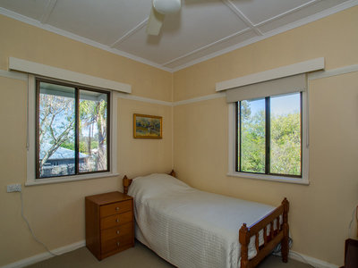 23 HELSHAM STREET, Point Vernon