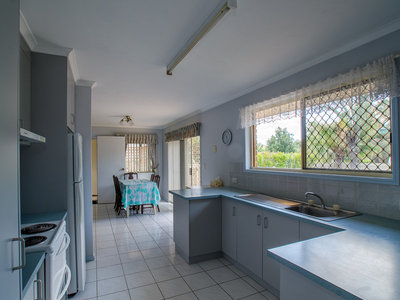 33 TAMBAROORA STREET, Howard