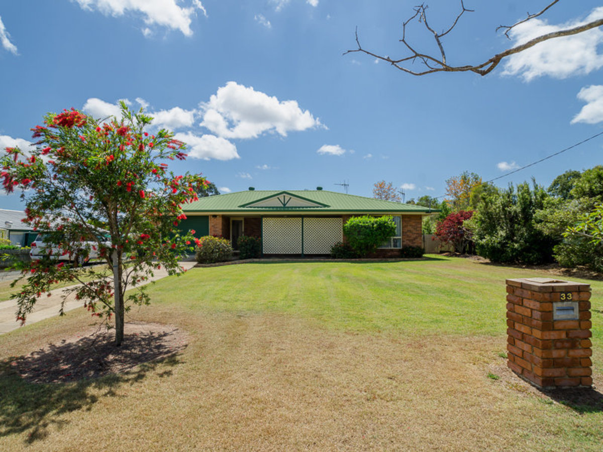33 TAMBAROORA STREET, Howard