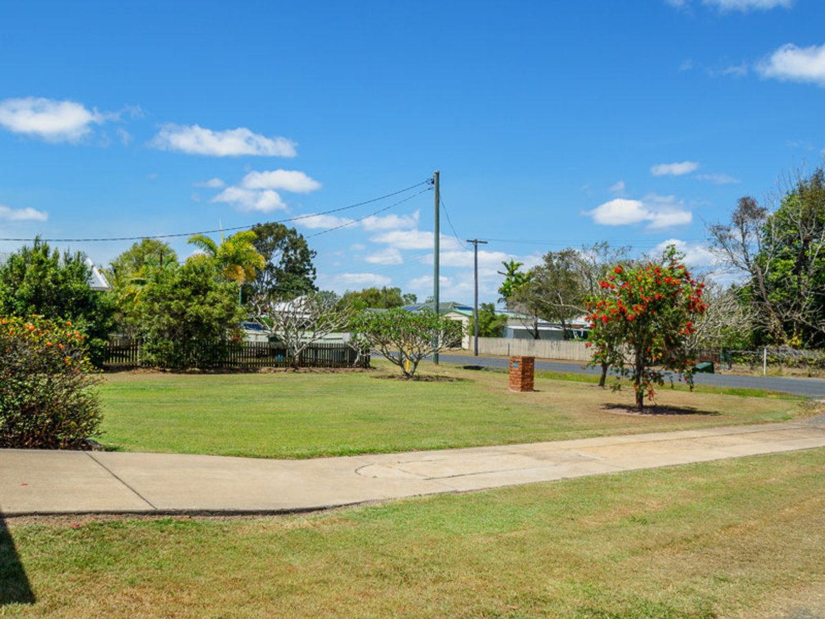 33 TAMBAROORA STREET, Howard
