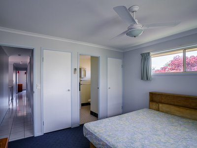 33 TAMBAROORA STREET, Howard