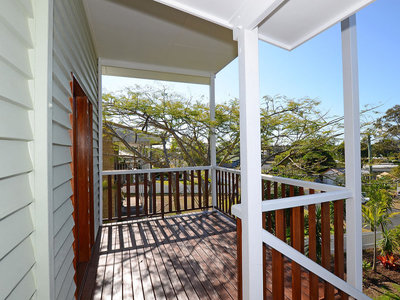 47 KENT STREET, Urangan