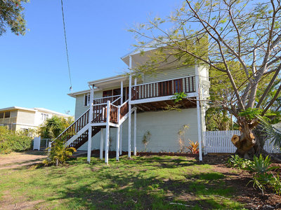 47 KENT STREET, Urangan