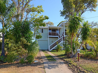 47 KENT STREET, Urangan