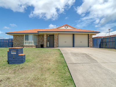 1 GWEN COURT, Urraween