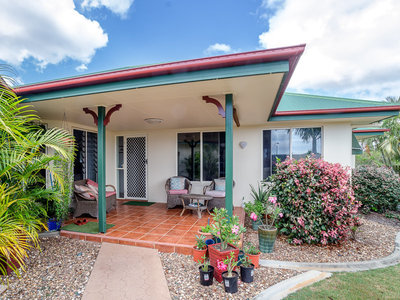 5 CORMIE COURT, Urraween
