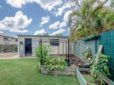 5 CORMIE COURT, Urraween