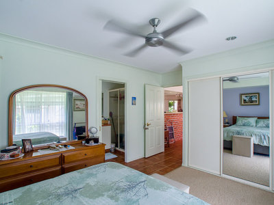 5 CORMIE COURT, Urraween