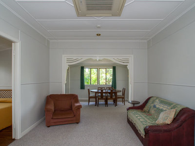 5 LEITH STREET, Pialba