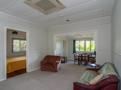 5 LEITH STREET, Pialba