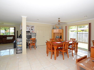 86 CARRICK WAY, Wondunna