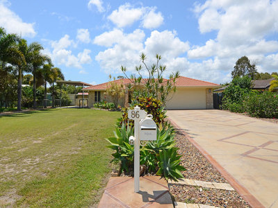 86 CARRICK WAY, Wondunna