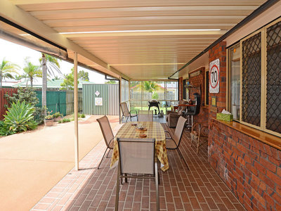 9 PARLON COURT, Kawungan