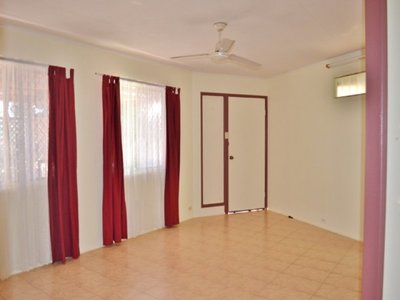 8 MAPLE STREET, Pialba