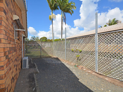 7 LAKESIDE COURT, Torquay