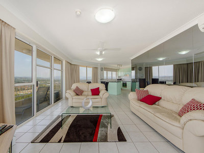 10TH / 2 NINETEENTH AVENUE, Palm Beach