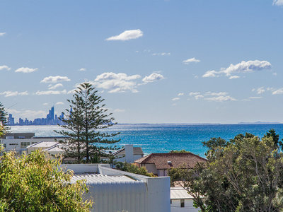 4C / 973 Gold Coast Hwy., Palm Beach