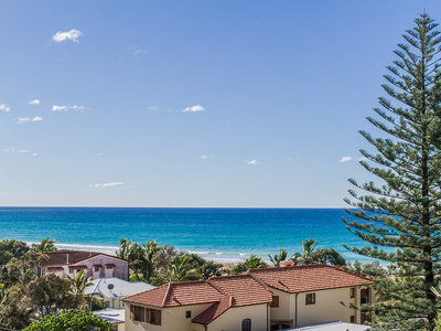 4C / 973 Gold Coast Hwy., Palm Beach