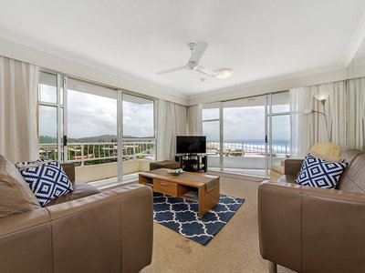 Level FL7 / 2 "19TH  Avenue On The Beach Apartments", Palm Beach