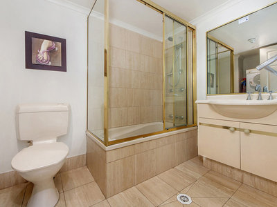 Level FL7 / 2 "19TH  Avenue On The Beach Apartments", Palm Beach